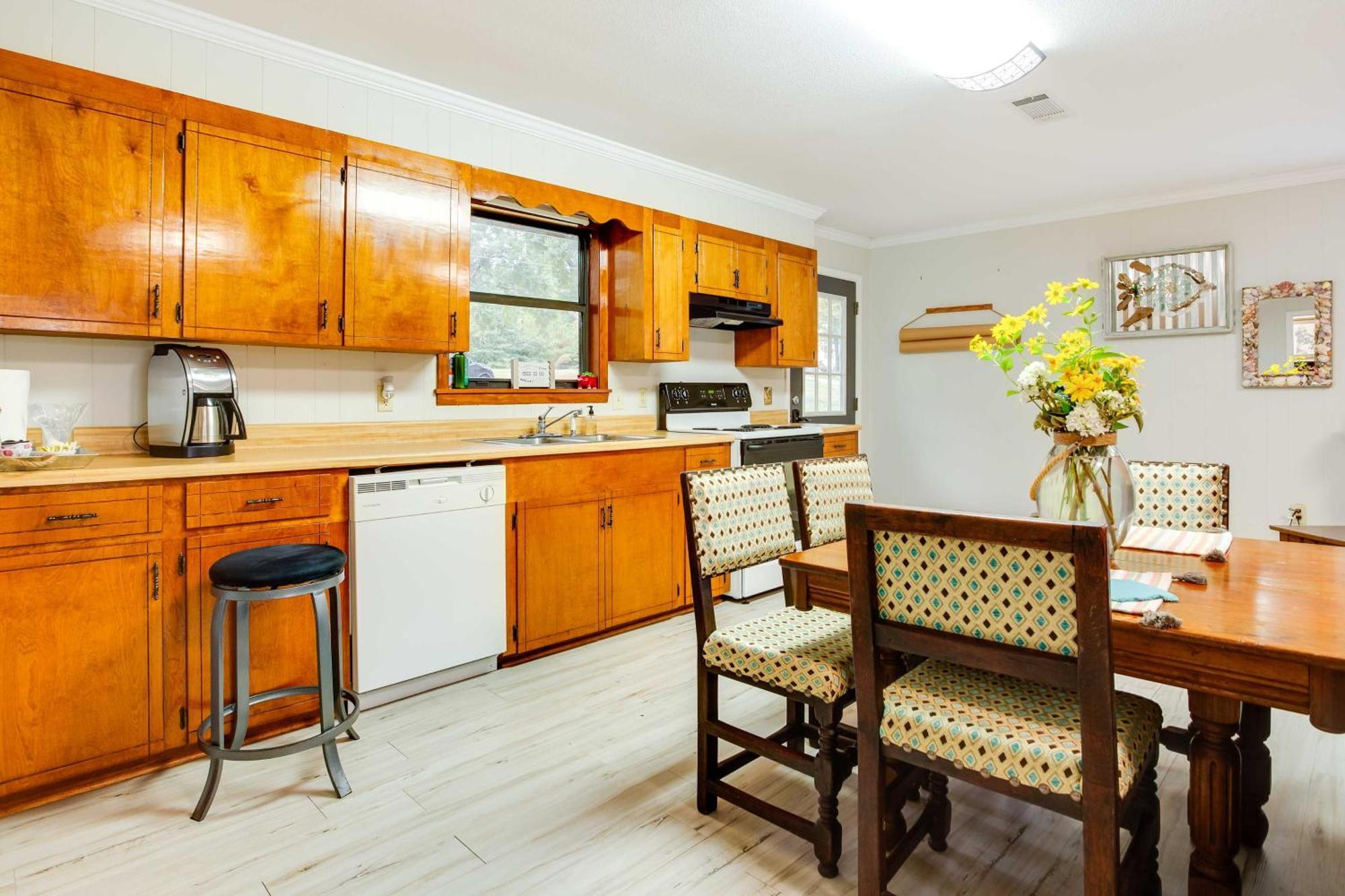 Doyline Cottage With Large Porch And Lake Access! Ngoại thất bức ảnh